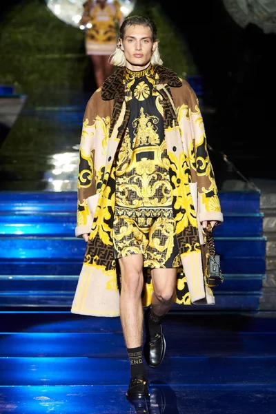 Look 13